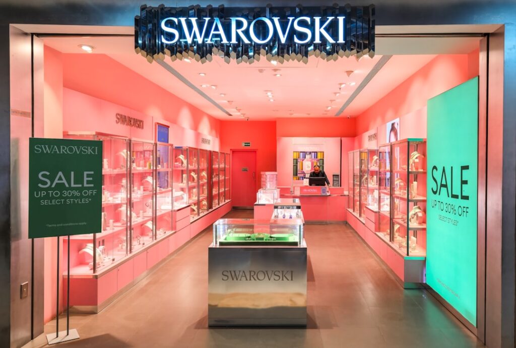 How to Set Up Digital Signage for a Retail Store (2026 IT Guide)