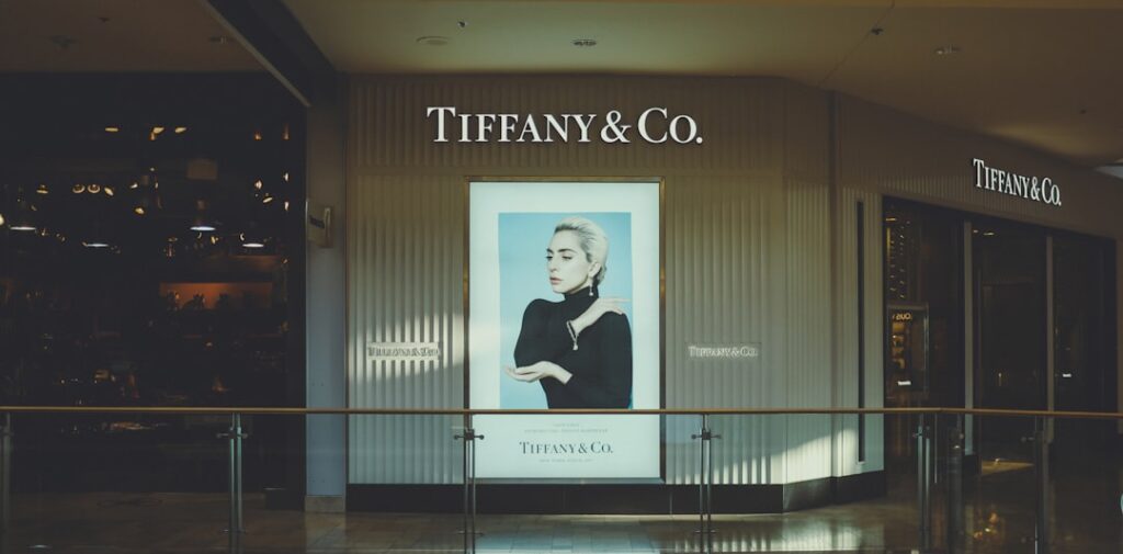 Novisign Review 2026: Digital Signage for Retail and Hospitality